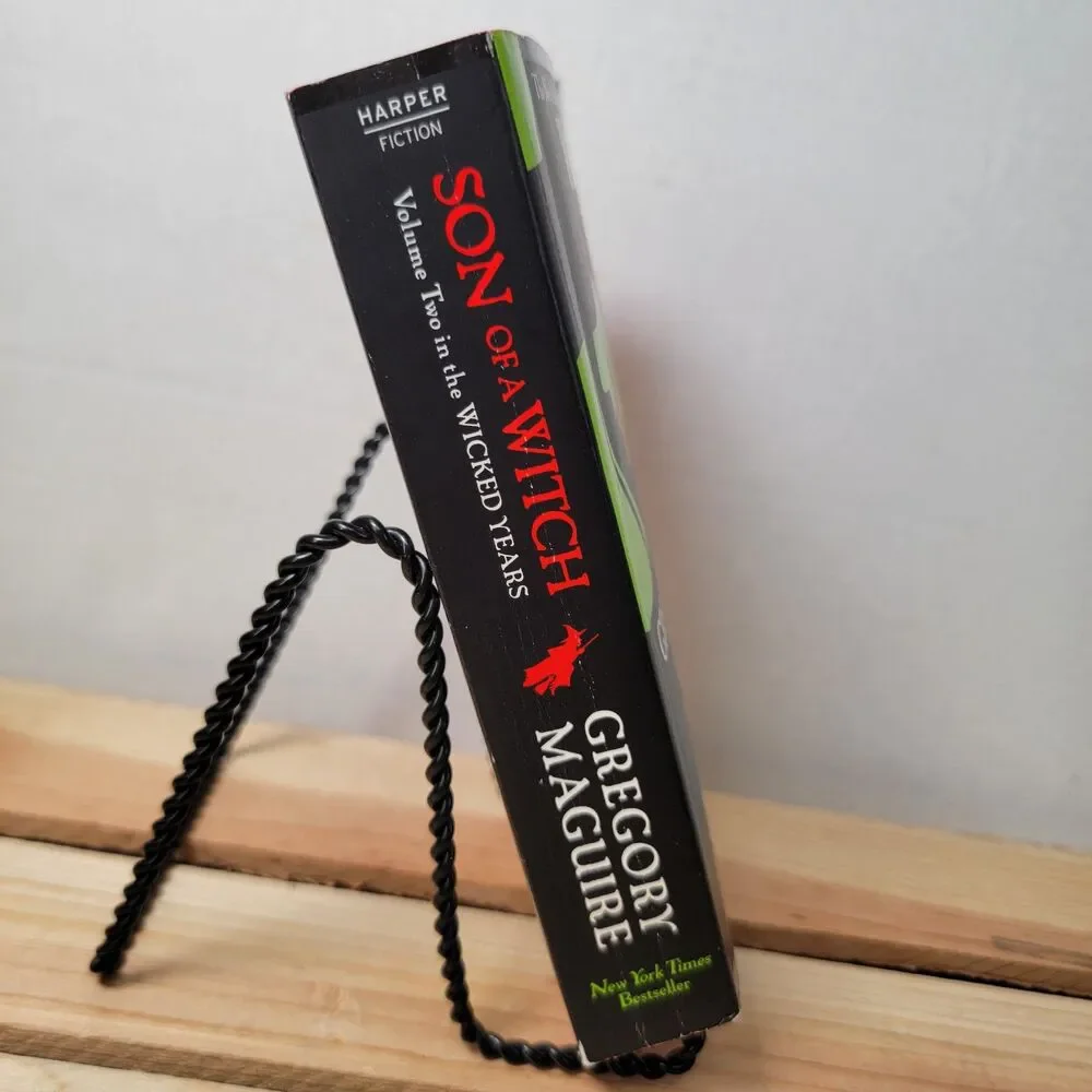 BOOK Son Of A Witch: Vol 2 in the WICKED Years by Gregory Maguire (paperback)
